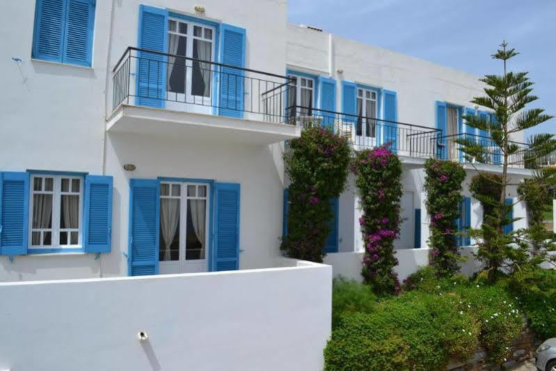 Ostria & Ξενοδοχείο με διαμερίσματα Γαύριο